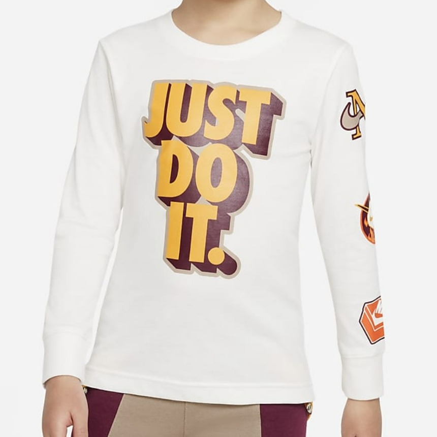 Nike Kids Little Kids&#039; Just Do It Patch Long Sleeve T-Shirt 나이키 키즈 리틀 키드 저스트두잇 긴팔 티셔츠 86K001-782,나이키,펀조이해외직구